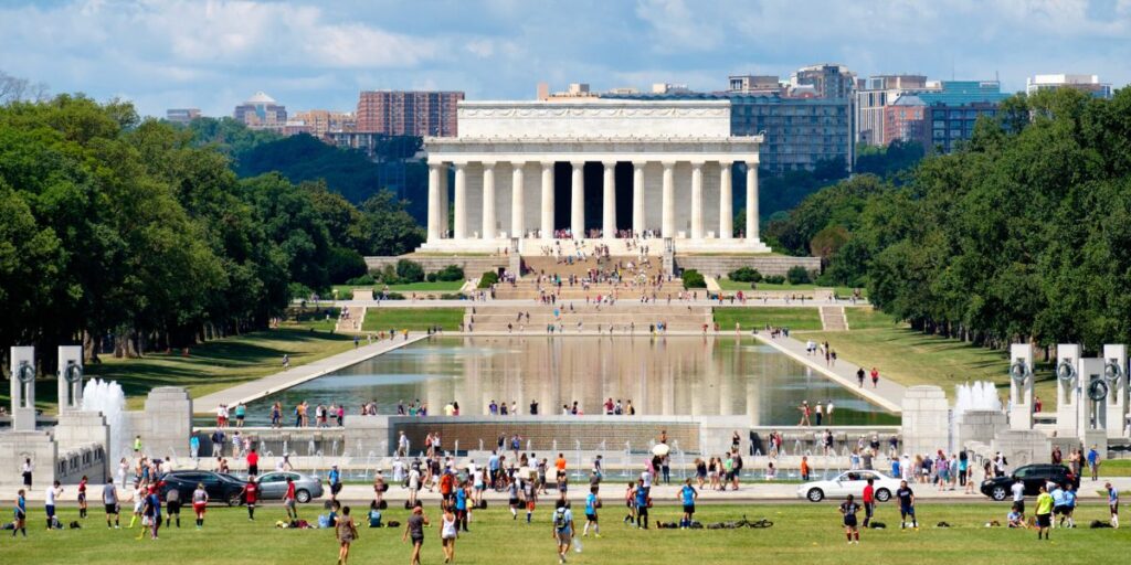 Navigating Filming Restrictions Near the Capitol, Monuments, and Federal Agencies